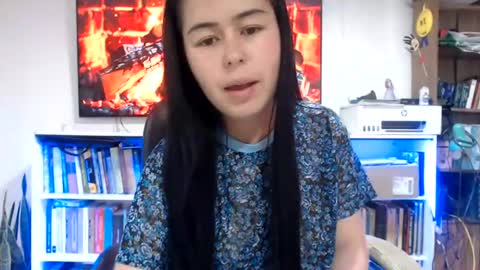kitty_small69 online show from July 20, 2026, 2:37 am