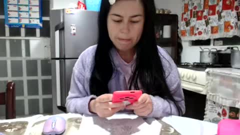 kitty_small69 online show from August 7, 2026, 2:46 am