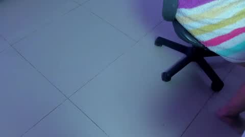 Snapshot of kitty_violet11 chatting on April 29, 2026, 12:05 am kitty_violet11 online show from April 29, 2026, 12:05 am