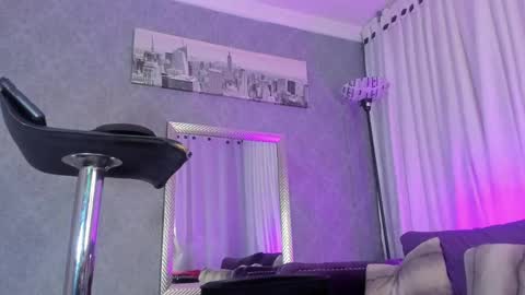 Kendall Saray   online show from February 22, 2025, 11:02 am