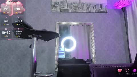 Kendall Saray   online show from October 10, 2025, 4:44 am