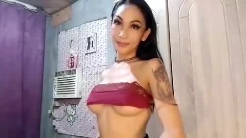 Katarena Latsveya online show from March 5, 2025, 6:56 pm