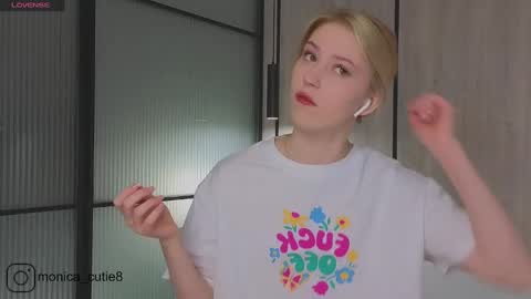 Monika online show from February 28, 2025, 4:10 am