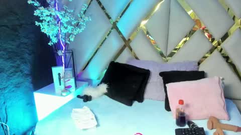 Snapshot of kittylovely__ chatting on May 29, 2026, 5:27 am kittylovely online show from May 29, 2026, 5:27 am