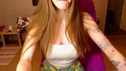 KittyloveMoon online show from March 31, 2026, 9:15 pm