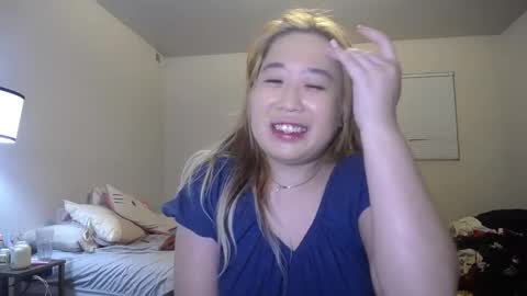 Snapshot of kittymei chatting on April 28, 2026, 2:49 am Mei online show from April 28, 2026, 2:49 am