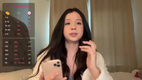 mia online show from December 19, 2024, 9:06 pm