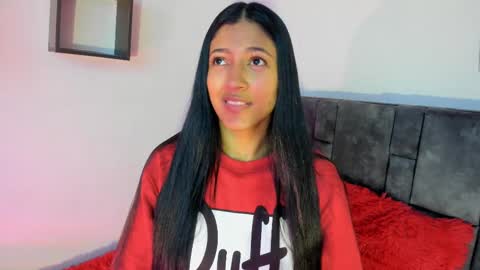 kitty  online show from September 15, 2025, 1:11 pm