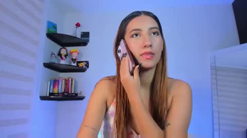 kitty online show from November 26, 2025, 3:07 am