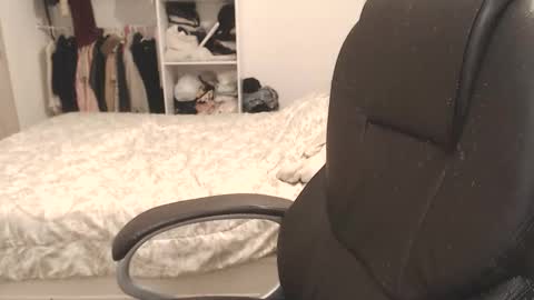 kittywantslove23 online show from March 6, 2026, 1:35 am