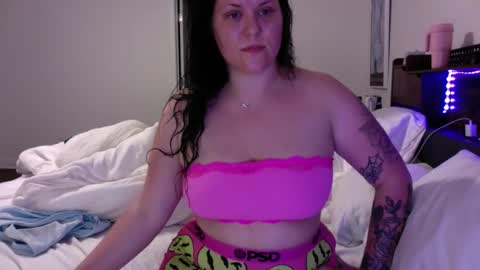 Kat3 online show from April 16, 2026, 3:18 am