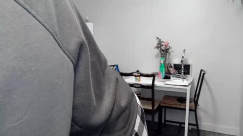 Snapshot of kittyymaze chatting on February 24, 2026, 1:09 pm Kittyymaze online show from February 24, 2026, 1:09 pm