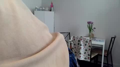 Snapshot of kittyymaze chatting on March 3, 2026, 1:17 pm Kittyymaze online show from March 3, 2026, 1:17 pm