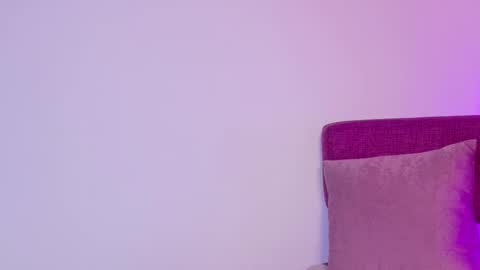 Kitty Hill online show from February 17, 2026, 3:25 am