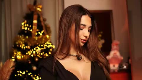 Erika online show from December 21, 2025, 9:11 pm