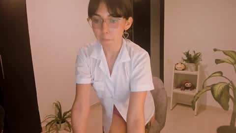 Little piece of fruit online show from December 3, 2024, 11:57 pm