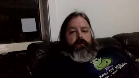 Snapshot of kiwiabroad2620 chatting on October 9, 2025, 11:08 am Kiwiabroad online show from October 9, 2025, 11:08 am