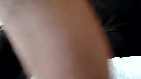 kiwibulge123 online show from January 28, 2025, 3:36 am