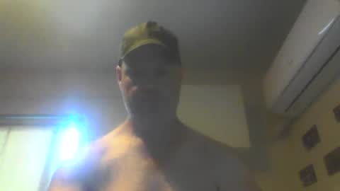 kiwiguy19773 online show from December 13, 2025, 11:21 pm