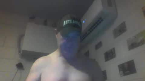 Snapshot of kiwiguy19773 chatting on June 5, 2026, 7:14 am kiwiguy19773 online show from June 5, 2026, 7:14 am
