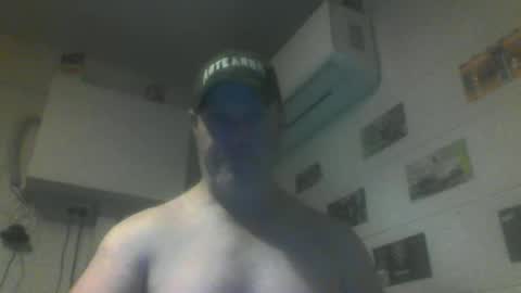 Snapshot of kiwiguy19773 chatting on June 29, 2026, 9:04 am kiwiguy19773 online show from June 29, 2026, 9:04 am