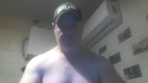Snapshot of kiwiguy19773 chatting on July 15, 2026, 6:40 am kiwiguy19773 online show from July 15, 2026, 6:40 am