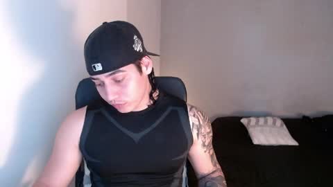 Snapshot of kiyo__ chatting on April 2, 2026, 10:18 pm kiyo__ online show from April 2, 2026, 10:18 pm