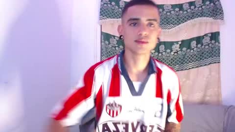 kizame___ online show from November 28, 2025, 11:40 pm