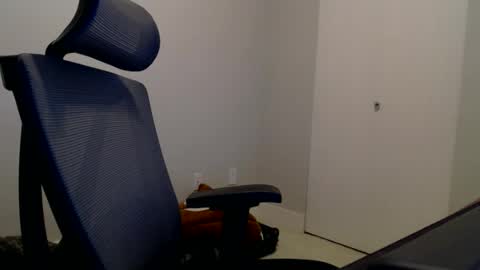 kjei189009 online show from April 26, 2026, 2:31 am