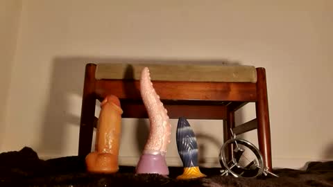 klamstrakur1 online show from November 30, 2025, 8:24 pm