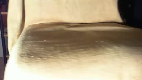 kledenn online show from January 17, 2026, 12:04 am