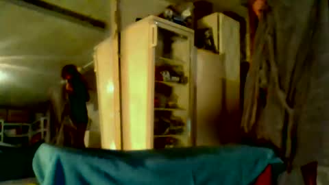 klee6666 online show from September 30, 2025, 9:47 am