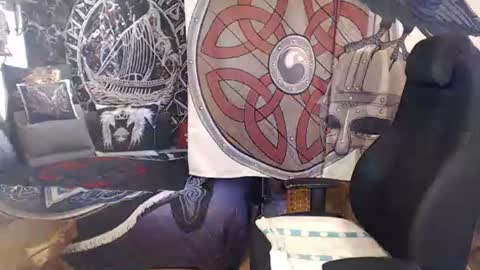 Michelle online show from September 19, 2025, 7:32 am