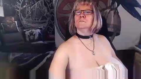 Michelle online show from October 9, 2025, 6:55 am