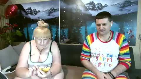 Kleosnow online show from February 23, 2025, 8:11 pm