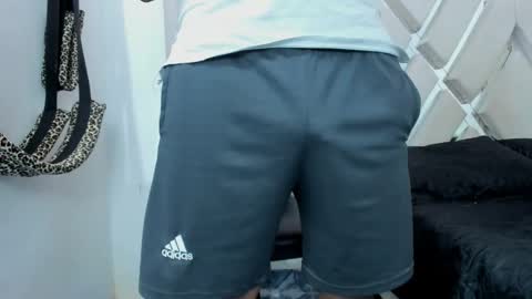 klever_haston online show from December 4, 2025, 2:10 am