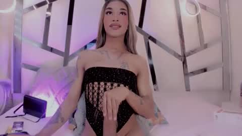 Kloe online show from March 7, 2026, 9:23 pm