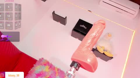 Kloey  online show from January 11, 2025, 12:22 am