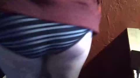 Snapshot of klovesu2000 chatting on December 28, 2024, 10:58 am klovesu2000 online show from December 28, 2024, 10:58 am