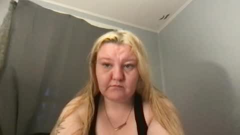 Snapshot of kmarie1196 chatting on July 13, 2026, 12:13 am kmarie1196 online show from July 13, 2026, 12:13 am