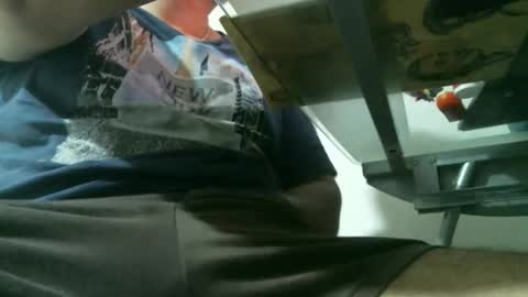 Snapshot of knickfranco chatting on November 17, 2025, 7:14 am knickfranco online show from November 17, 2025, 7:14 am