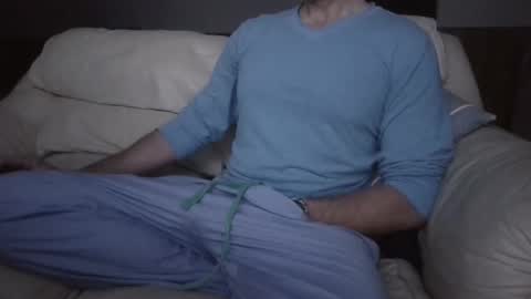 Knight3975 online show from December 21, 2024, 11:01 am