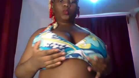 Snapshot of knight_nurse69 chatting on February 18, 2025, 12:39 pm knight_nurse69 online show from February 18, 2025, 12:39 pm