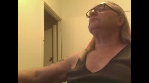 knobout online show from September 25, 2025, 12:09 pm