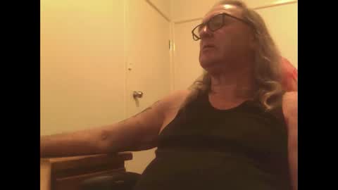 knobout online show from March 3, 2026, 8:42 am