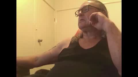 knobout online show from May 6, 2026, 9:58 am