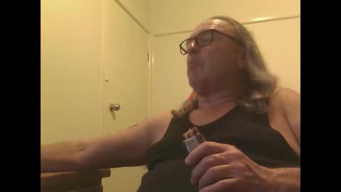 knobout online show from June 10, 2026, 11:53 am