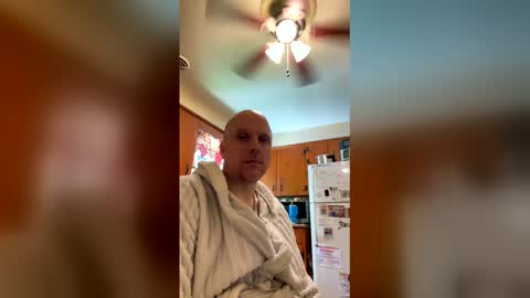 knotdaddy1983 online show from May 26, 2026, 2:57 pm