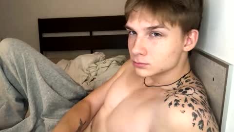 Adam online show from October 4, 2025, 5:00 pm