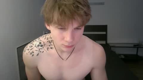 Adam online show from November 22, 2025, 4:28 pm